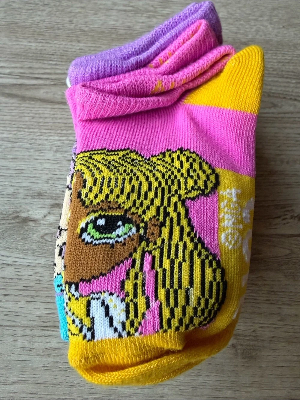 Rainbow High Girls 6 Pair No Show Ankle Socks Ages 4–10 Shoe Size 7–10 NWT